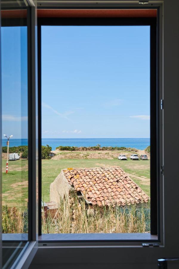 Salinelle Rooms Lascari Exterior photo